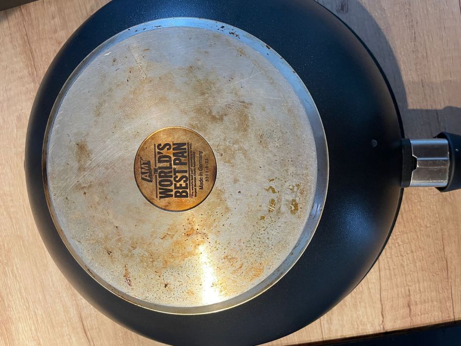 Tigaie AMT Gastroguss «The World’s Best Pan», fabricată în Germania