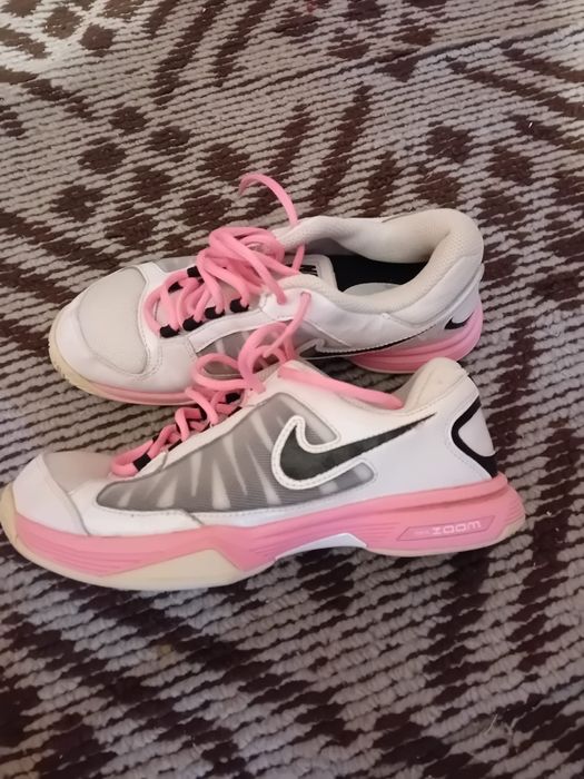 Adidasi Nike Zoom mărimea 38