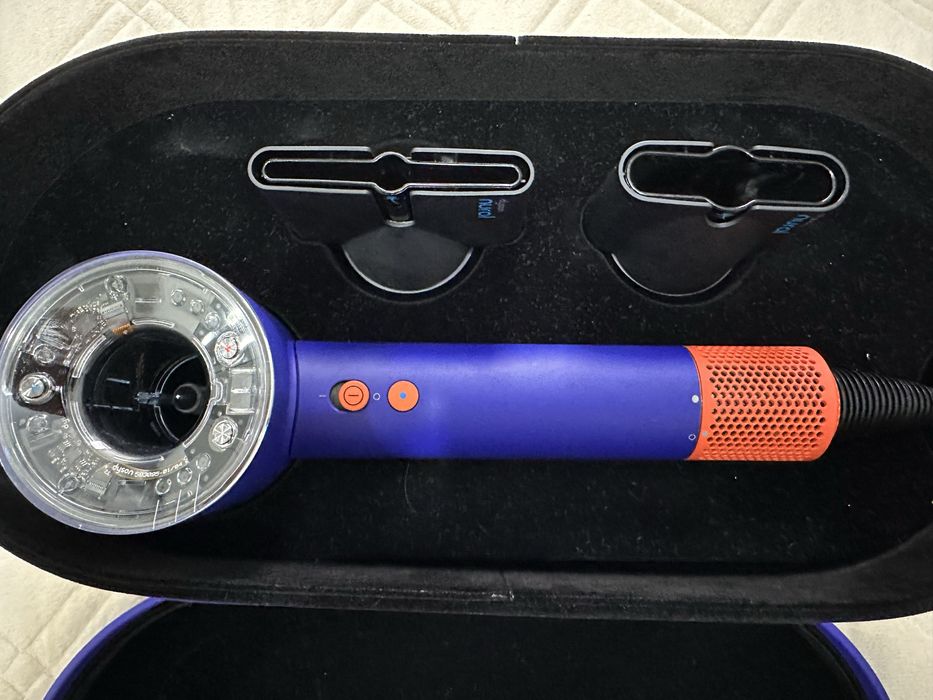 Продам фен Dyson оргинал