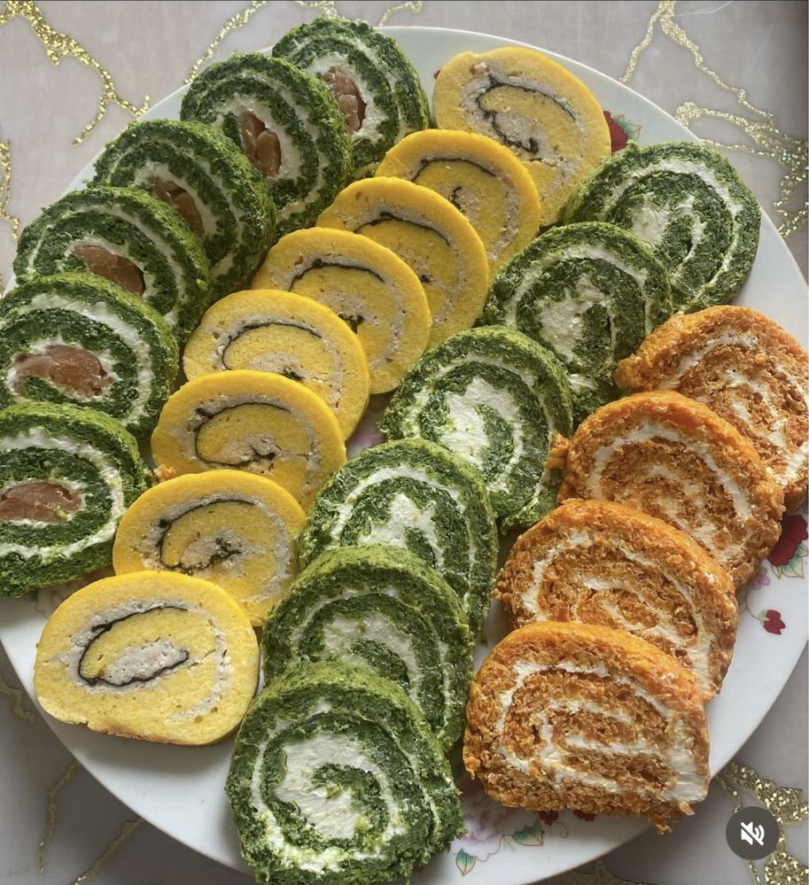 Шпинатный мясной куриный рулеты