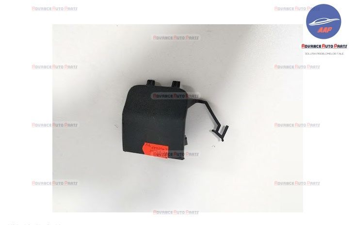 Порше Каена / Porsche Cayenne Оригинален заден теглич капак за броня