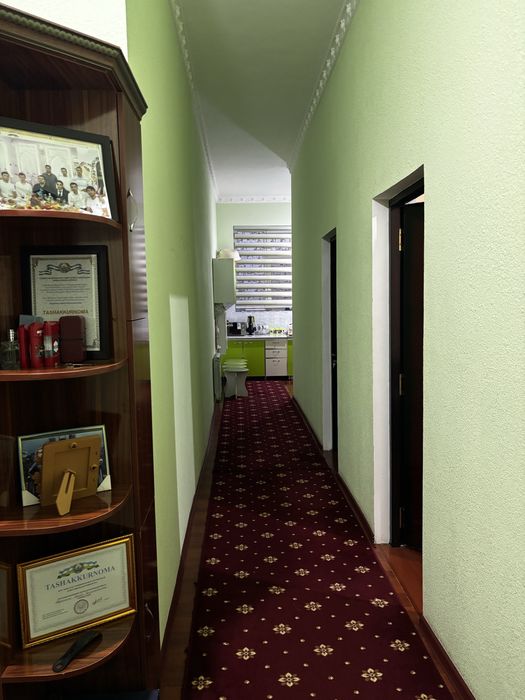 Урганч тумани Трансгаз ёнида котедж сотилади