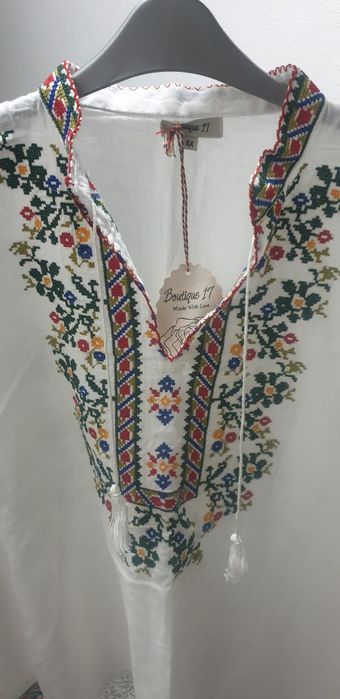 Ie tradițională romaneasca