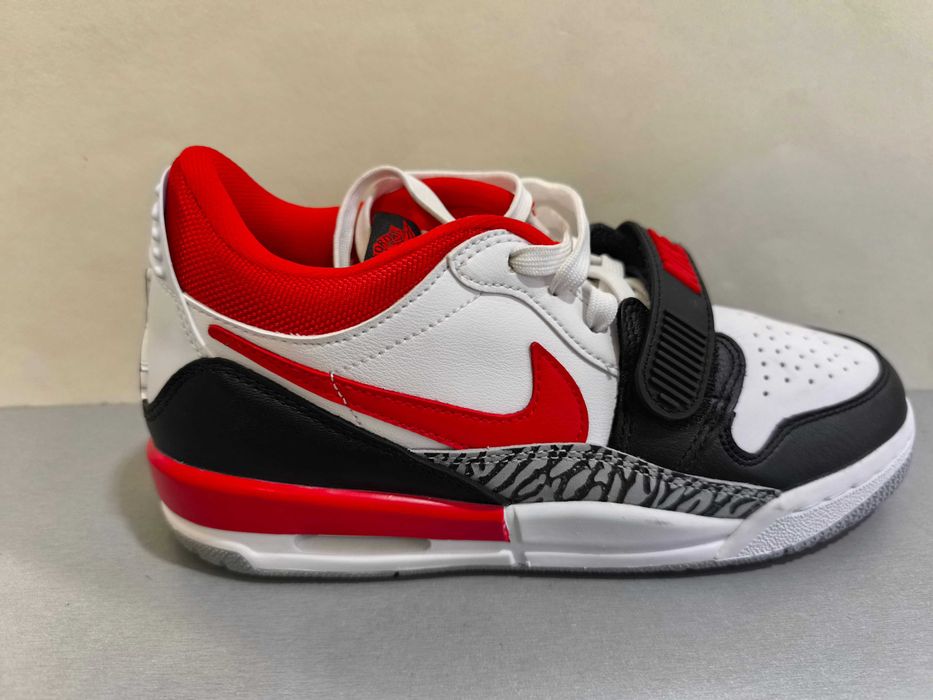 Nike Air Jordan N38 и N40.Баскет кецове с камера.Нови.Оригинал.