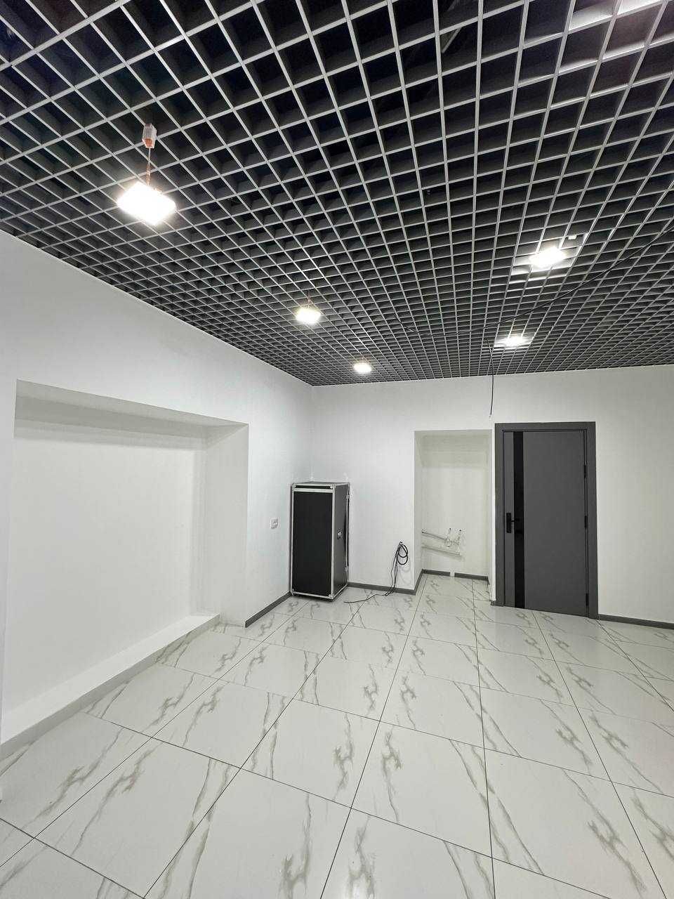 Сдается цокольный этаж 50м2. Ориентир: 6 - Роддом
