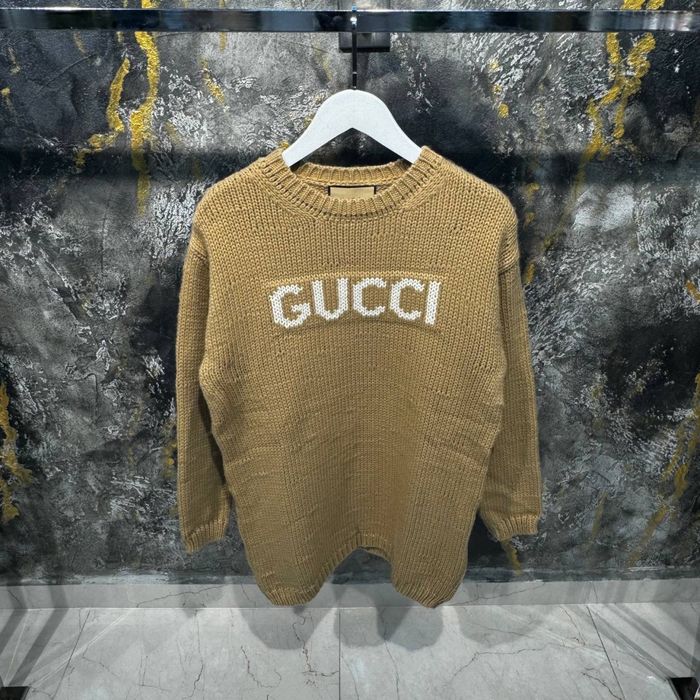 Мъжки топли пуловери