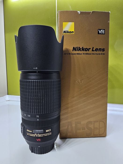 Продам объектив  Nikon 70-300mm  f 4.5-5.6G VR AF-S IF-ED