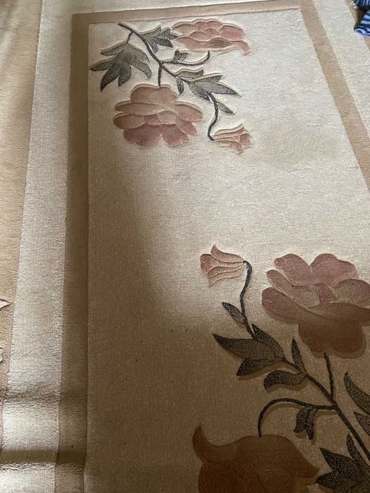 Продам ковер почти новый миллионник