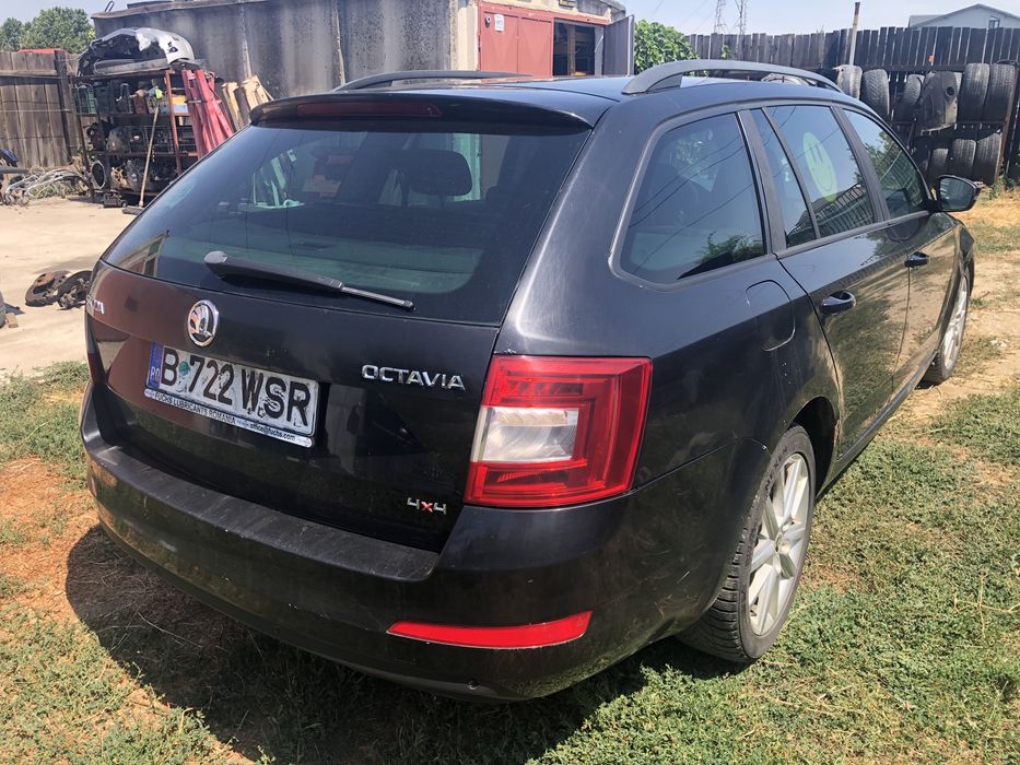 Bara fata  Skoda Octavia 3 2015 grila senzori parcare LG9R PFM CKF