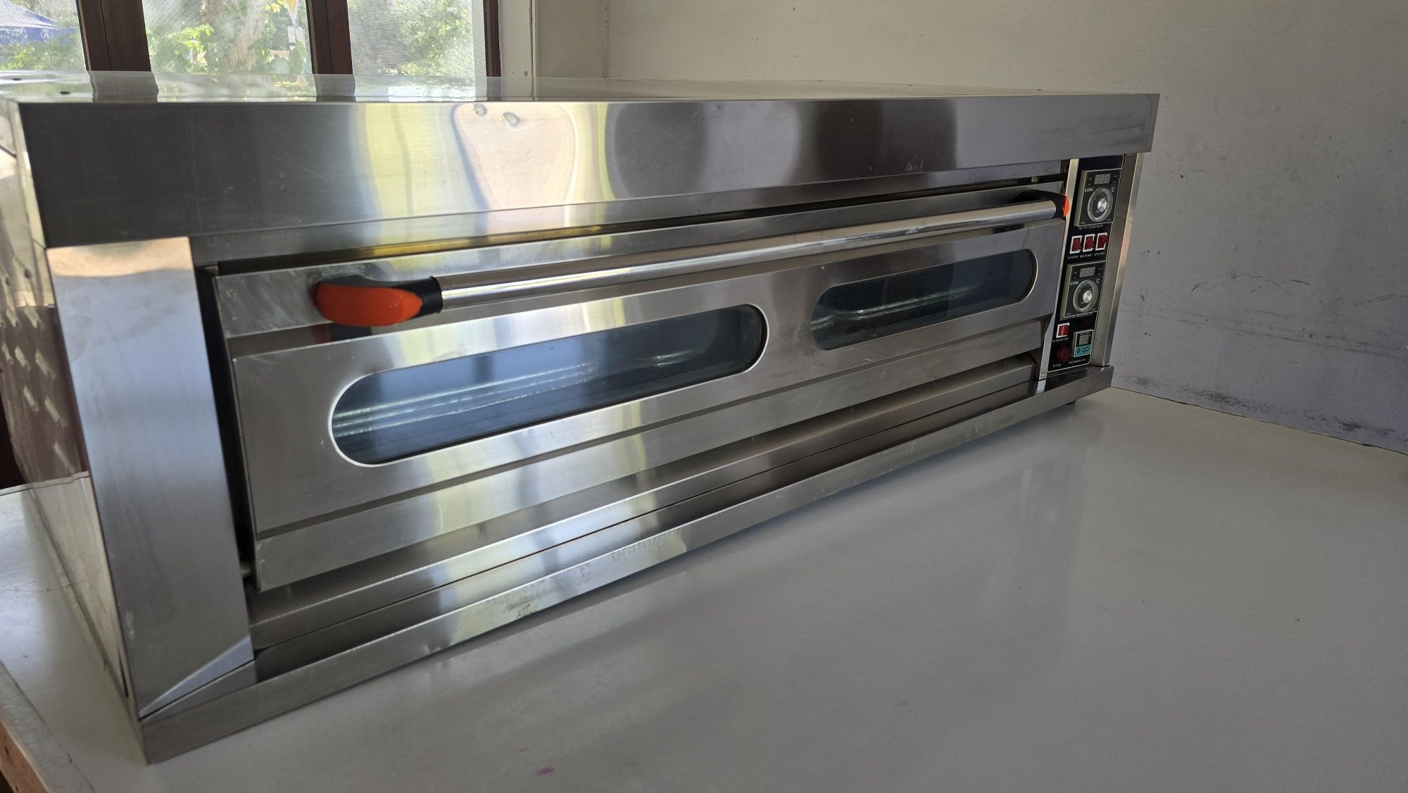 кондитерские  печ 220v