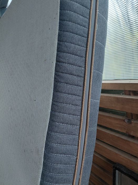 Saltea de burete cu husă 140/200