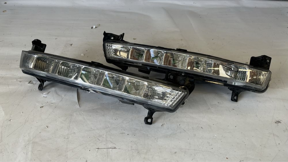 Ляв и десен халоген Citroen C4 Grand Picasso 2007-2013