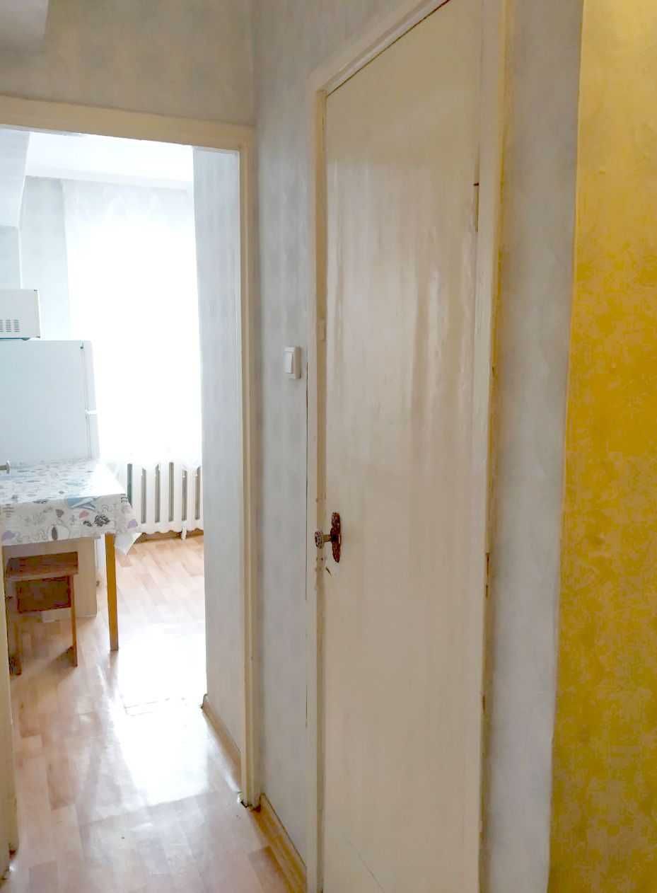 Продается 1,5-комнатная квартира по адресу ул. Севастопольская, 5.