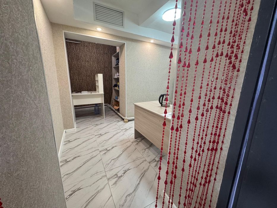 Сдам кабинет в помещении 20 кв.м свободного назначения.