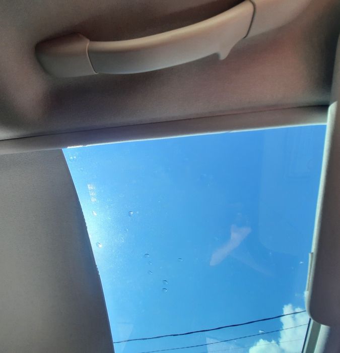 Продавам Пежо, с нова фазова уредба, панорамен покрив. Всичко работи.