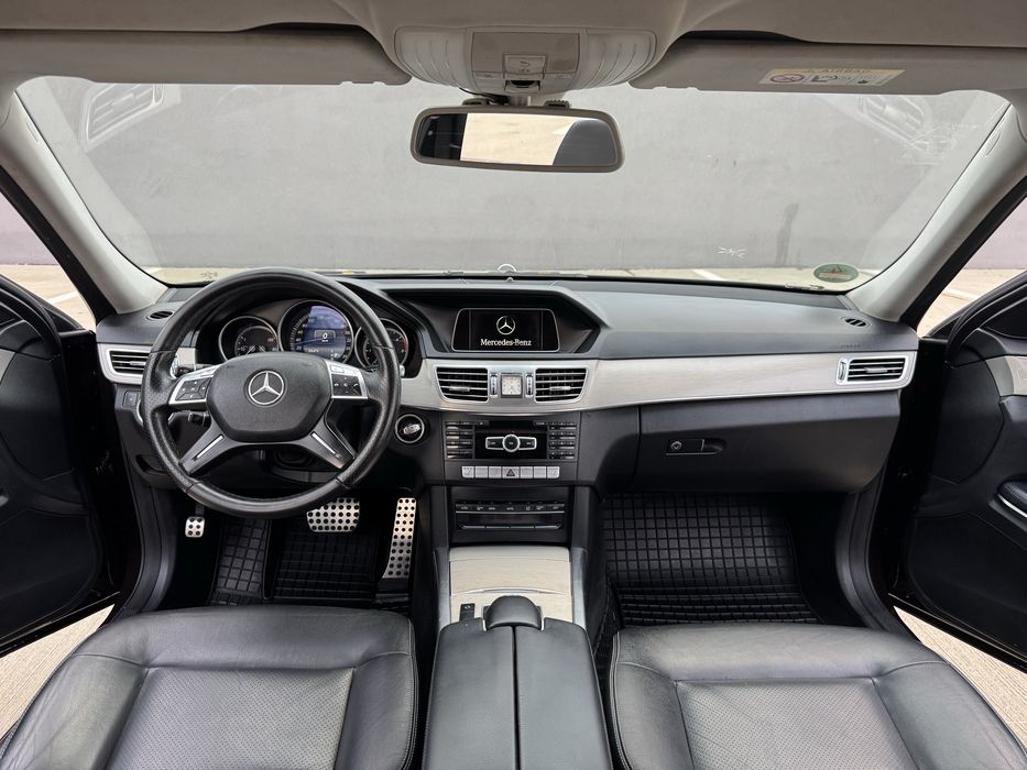 Mercedes-Benz E-Class 2014 *AVANTGARDE*