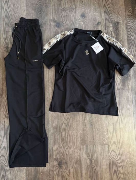 Compleu Guess marime M