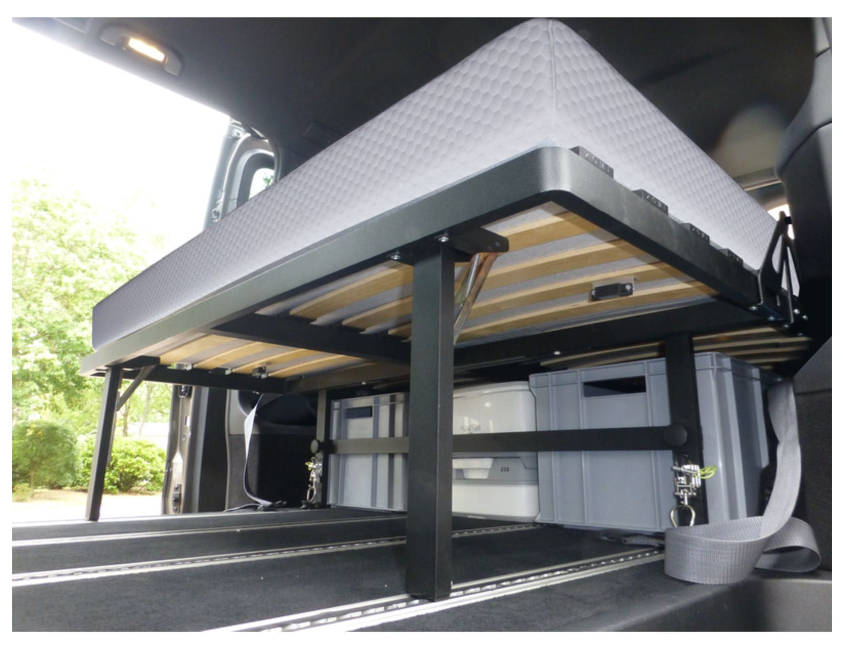 Pat Campervan pentru VW T5 Multivan/California – Cadru aluminiu+Saltea