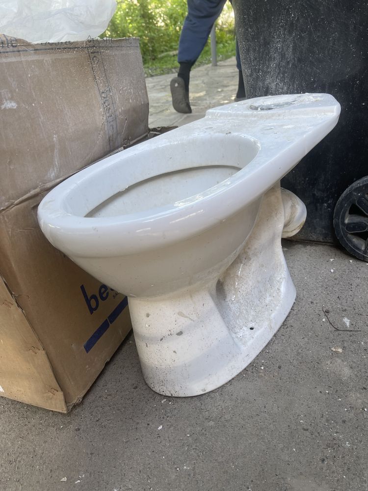 Унитаз туалет Алматы