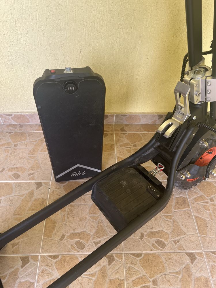 Електрическа тротинетка G63 Dual 2400W