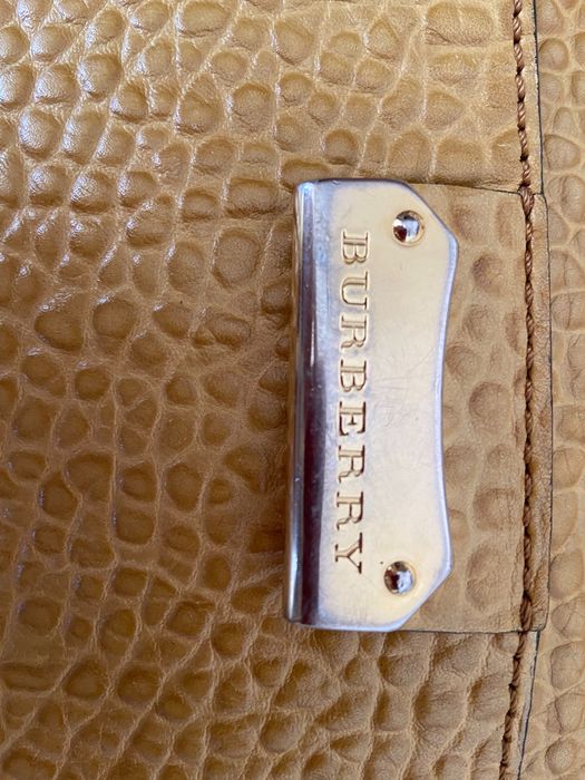 Geanta piele burberry crossbody