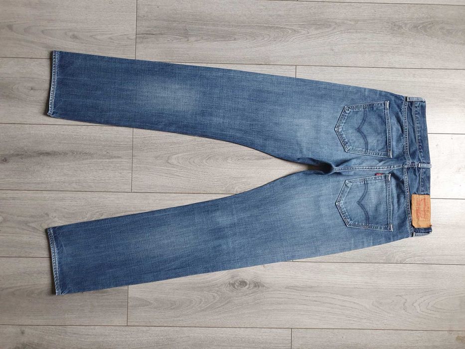 Blugi LEVI'S 501 - Marime W31 L34 (Talie 81 cm)