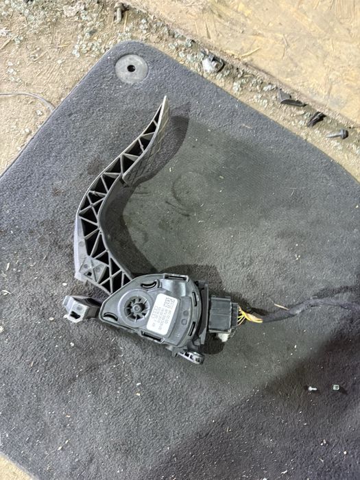 Audi A4 B8 1.8tfsi ръчка Педал Газ