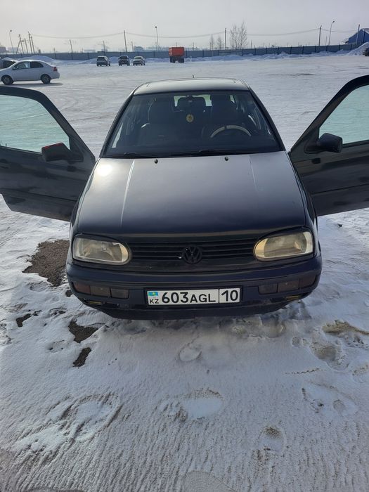 Продаю гольф3 1.8
