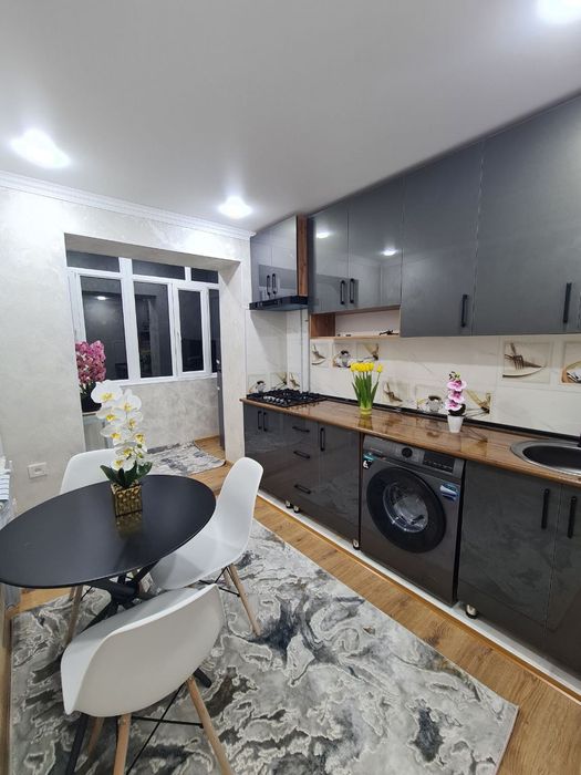 •МЕТРО М.Улугбек 1в2•3•4 Евроремонт Кирпичная квартира продается СРОЧН