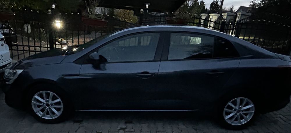 Vand set 4 jante 16” cu capace originale Renault Megane 4