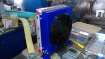 PIESE UTILAJE Radiatoare de ulei cu ventilatoare de racire 24 V
