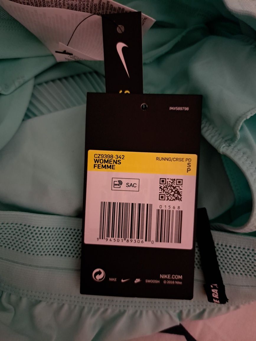 Nike aeroswift шорти за бягане