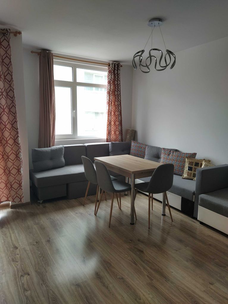 Продава се Едностаен апартамент в Бургас, Братя Миладинови - 40 кв.м за 2000 €/кв.м - Снимка #2