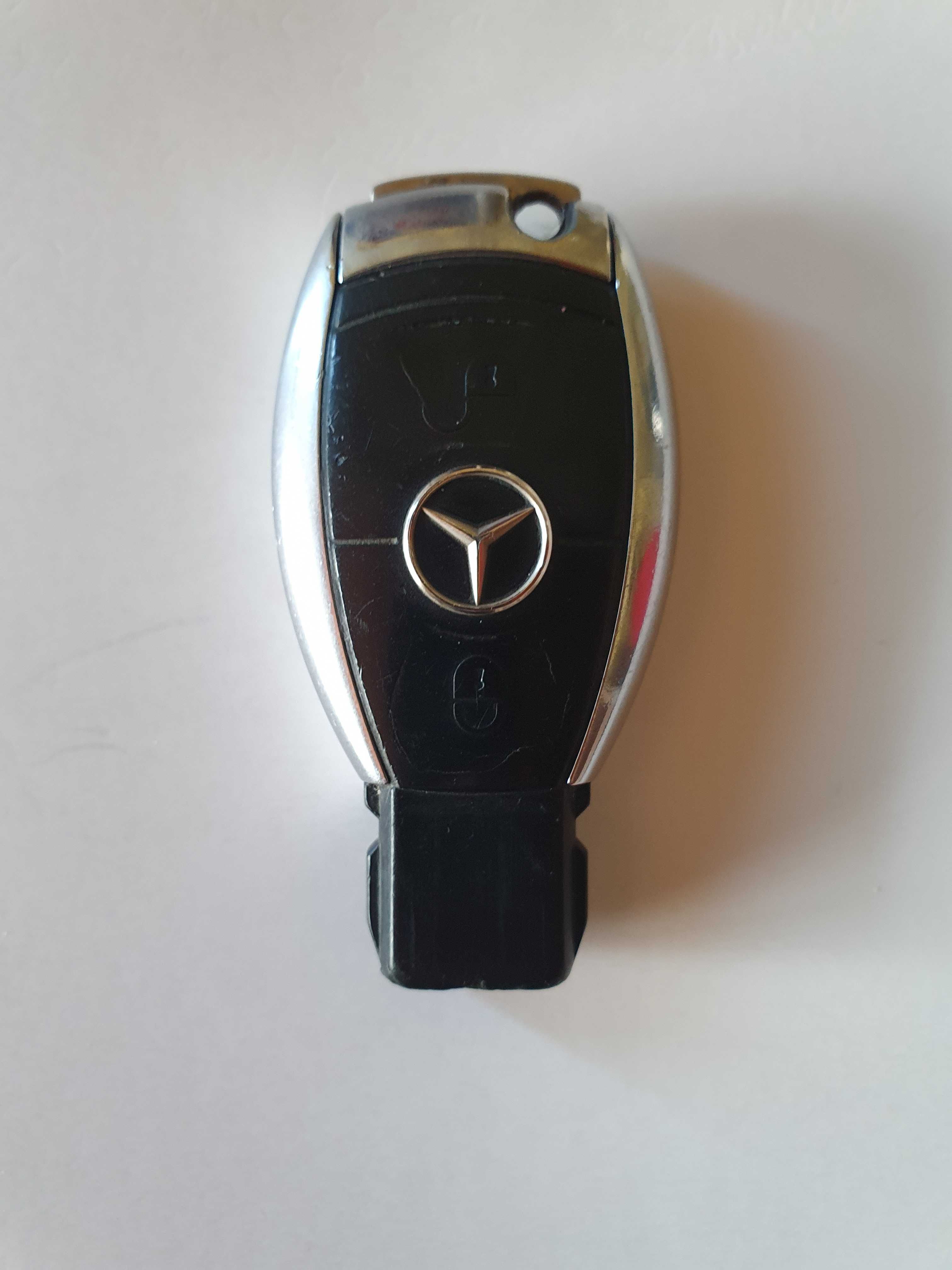 Оригинален автомобилен ключ за Мерцедес W 203.