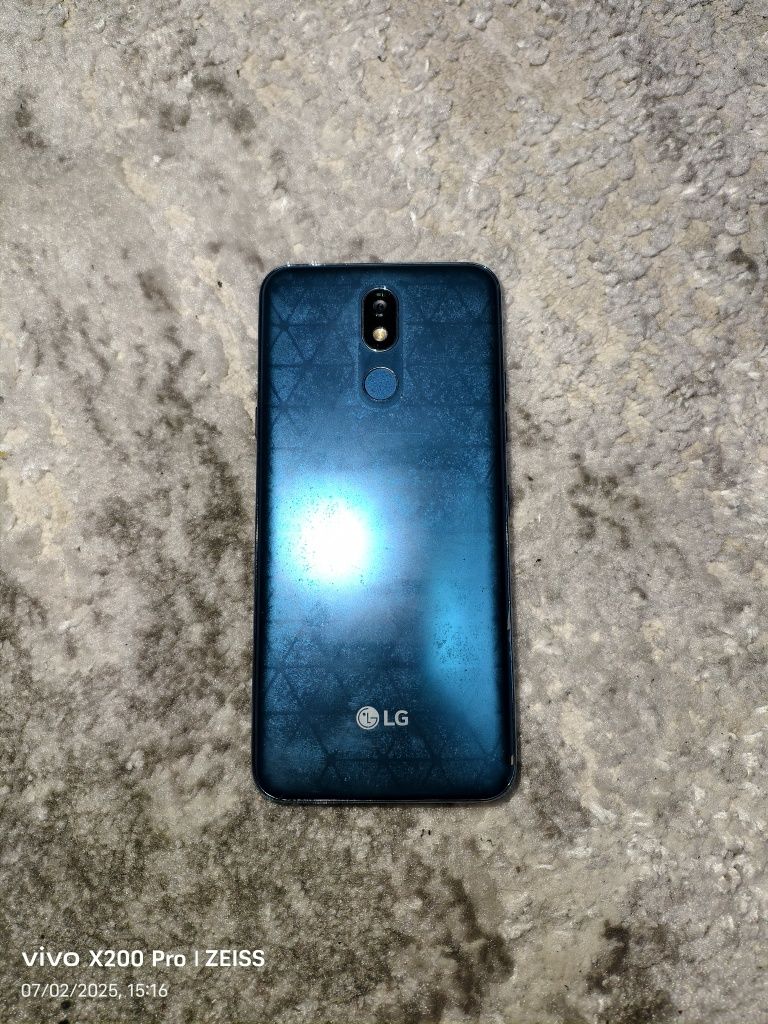Telefon LG , netestat