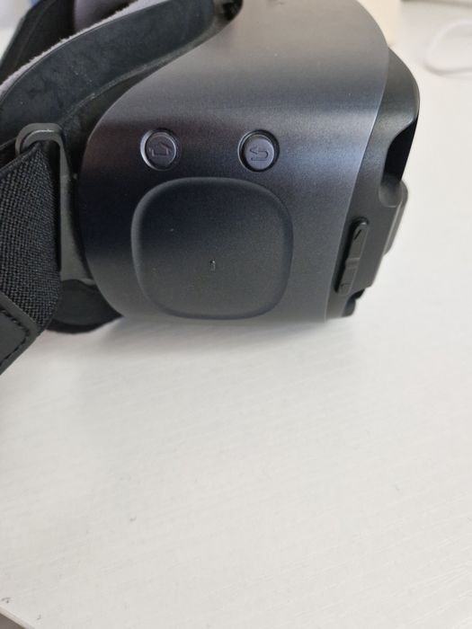 Samsung Gear VR R325 - Ochelari de realitate virtuală + Controller