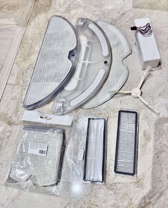 Робот - Mi Robot Vacuum Mop - самостоятелно или с резервни части