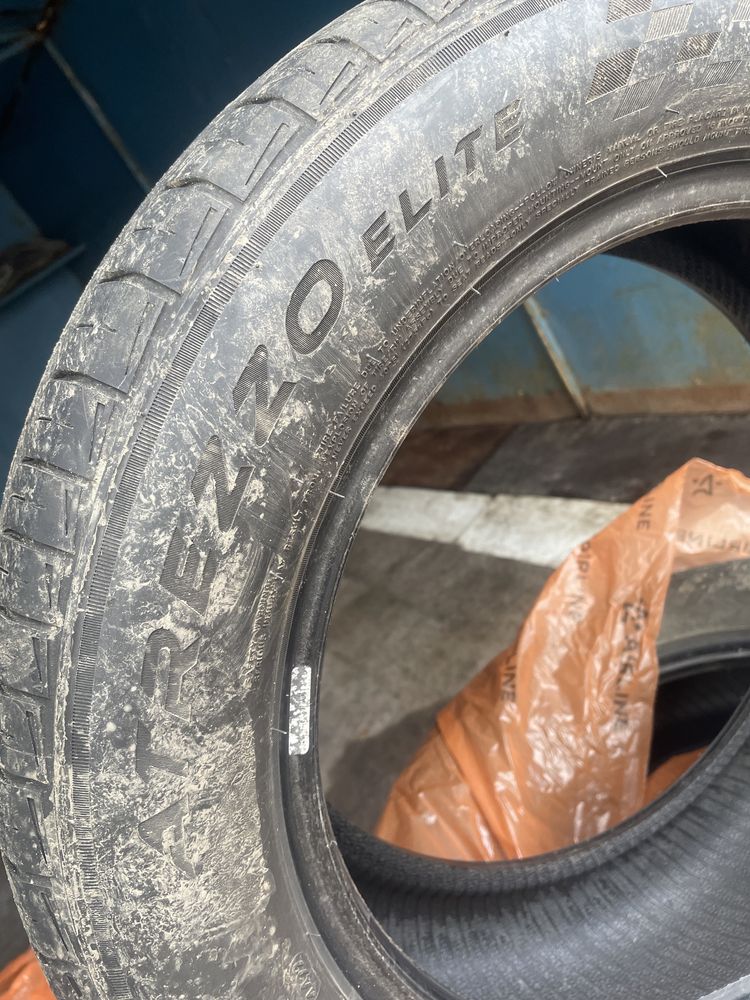 Резина 205/60 R16 в идеальном состоянии