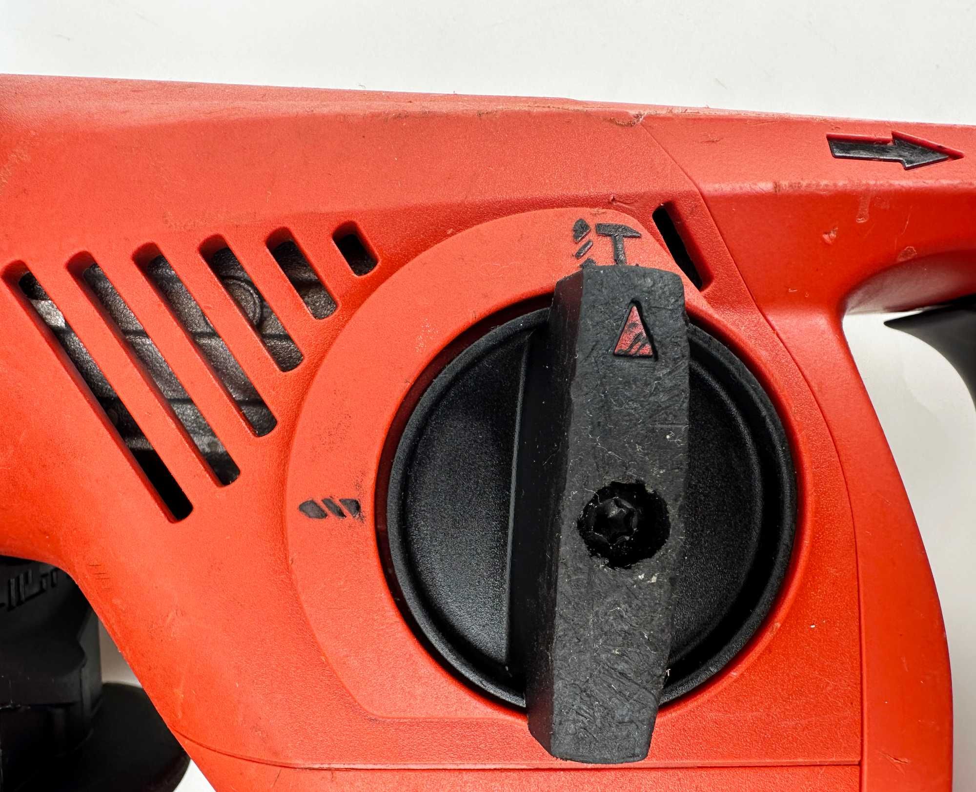 Hilti TE 4-A22 - Акумулаторен перфоратор 22V с куфар!