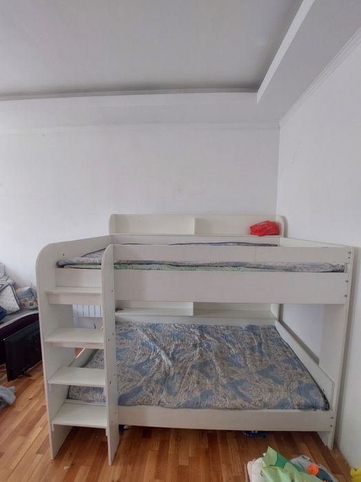 Продам детскую кровать