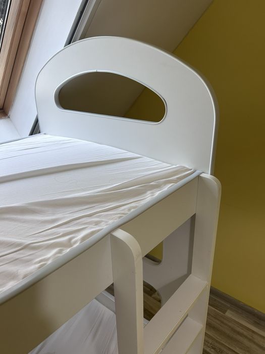 Детско двуетажно легло