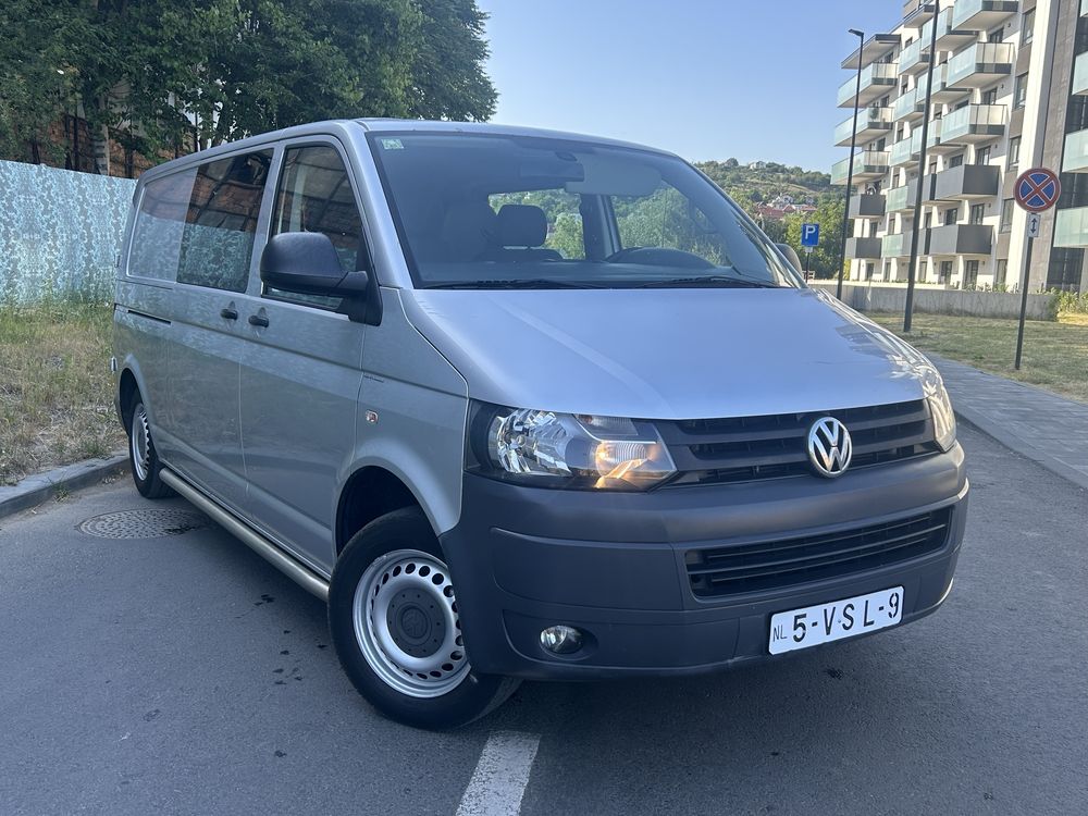 VW Transporter 2.0TDI/ 5 Pers /Ramba Handicap