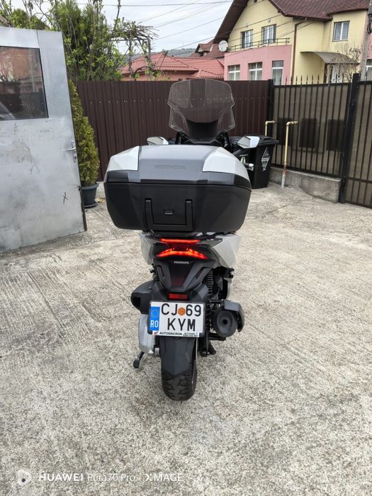 Vand Honda Forza 350