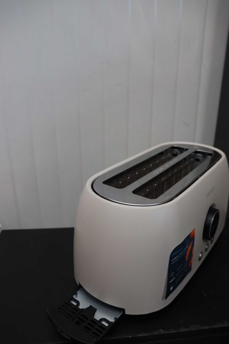 Cecotec ClassicToast 15000 Бежов Двоен Дигитален Тостер 1500W, LED