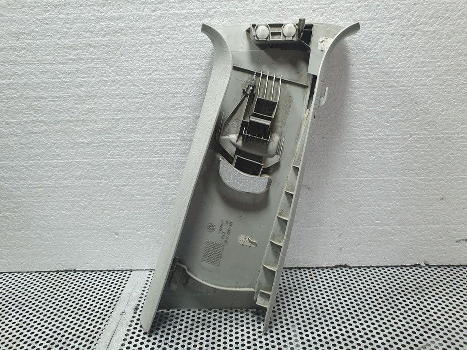 Ornament stalp centura stanga  SKODA OCTAVIA 1Z3 2004 - 2013 1.9 TDI BJB, BKC, BLS, BXE  1Z0867285L