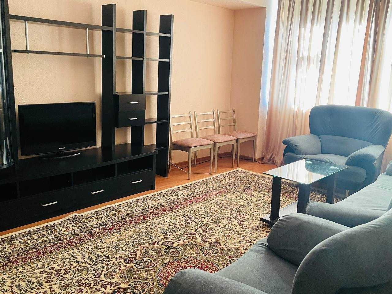 Продаётся 3-х комнатная квартира Якксарайский Район