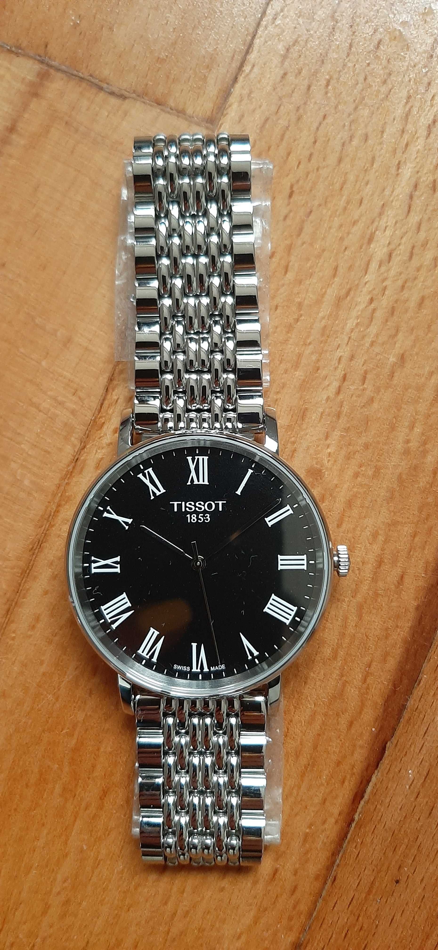 Продавам мъжки часовник Tissot