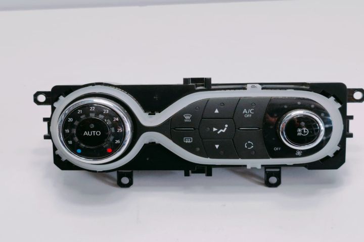 Panou comanda AC  climatronic 275107386R Renault Clio a 4-a generatie