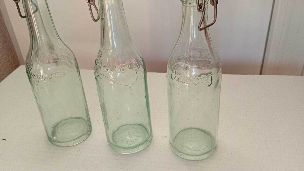 Стълено шише ---