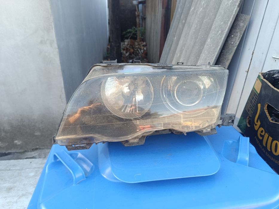 Far stânga BMW E46 face lift 2003 xenon